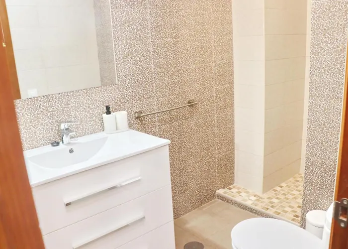 Cerca De La Playa Apartment