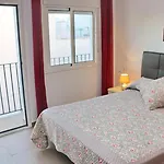 Cerca De La Playa *